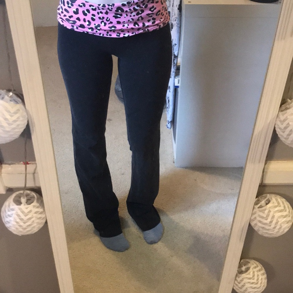 MAKE AN OFFER! Victoria Secret Pink Yoga Pants!